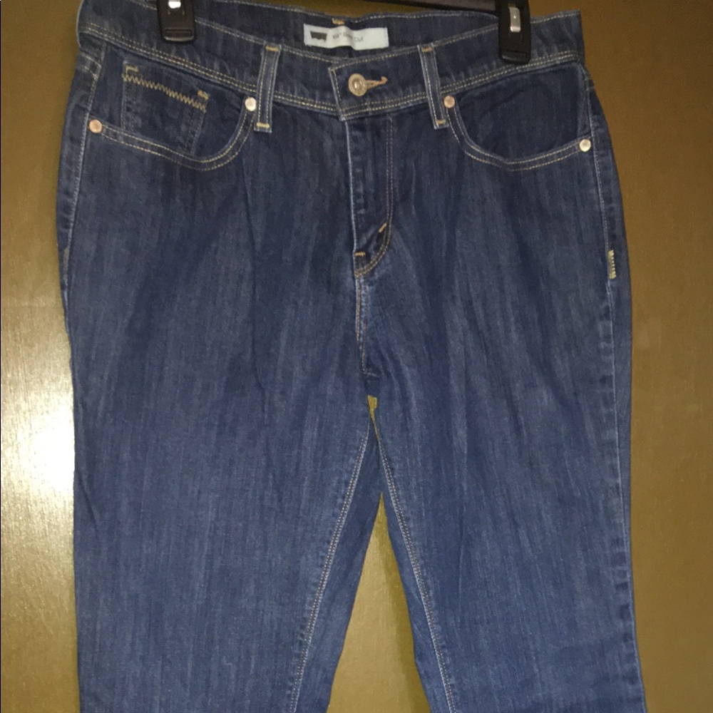 Boot cut Levis - Picture 3 of 3
